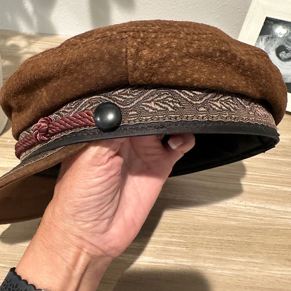 Vintage Greek Fisherman’s Suede Hat - Picture 8 of 10
